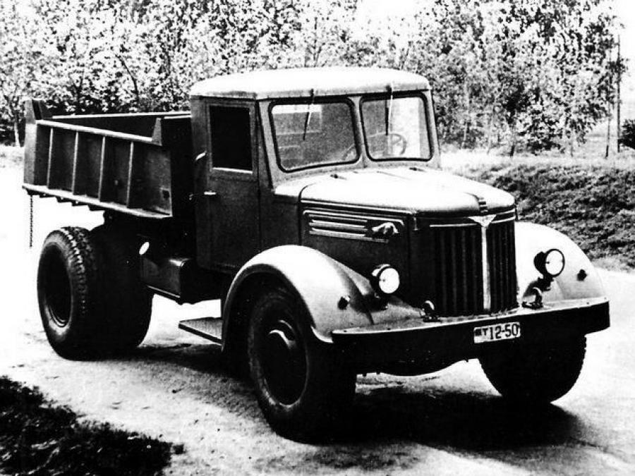  МАЗ-205 1947 года  (фото 3 из 4)